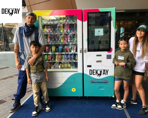 "Dektay" Vending Machine